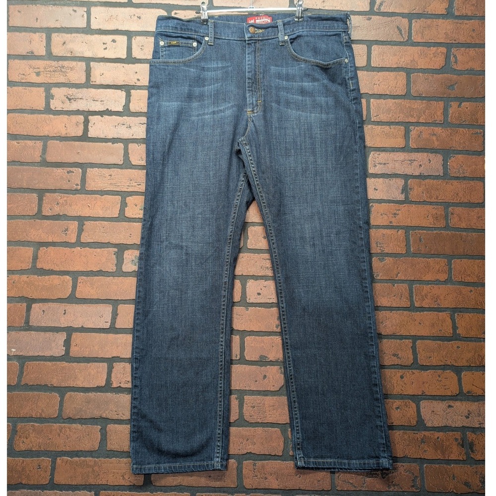 Lee Men's 38x32 Premium Select Dark Wash Straight‎ Leg Jeans